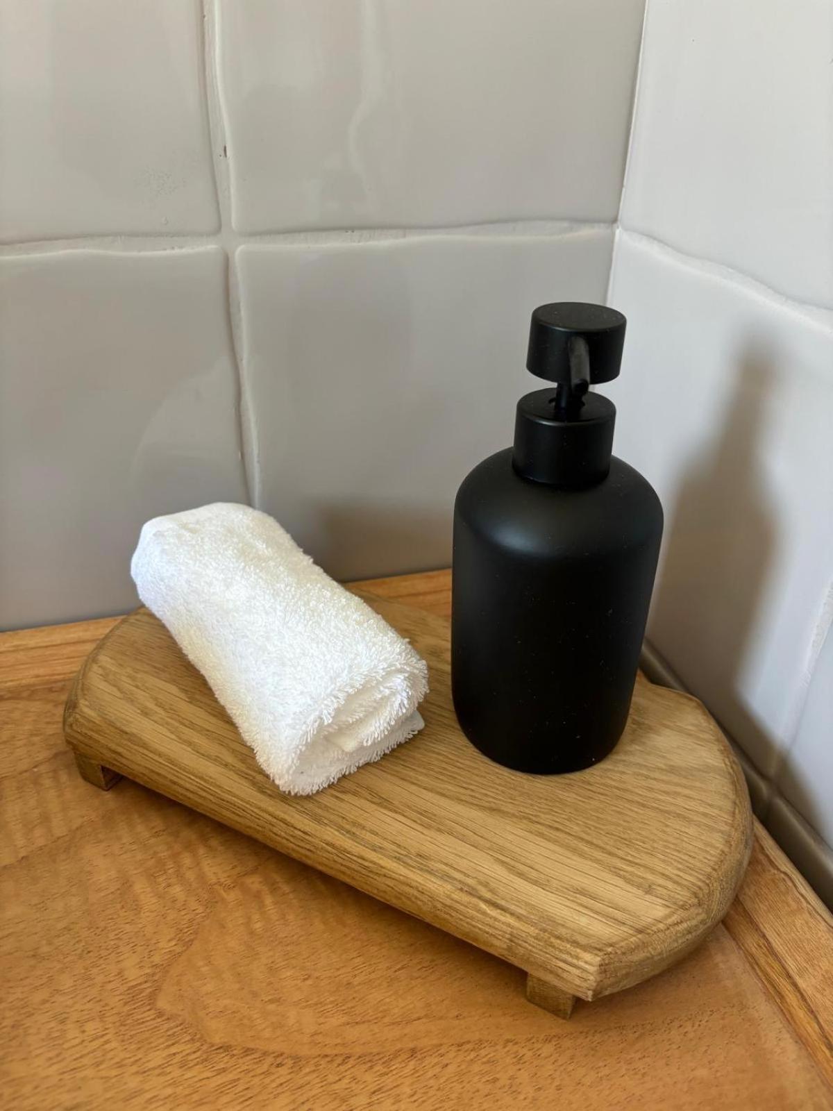Apartamentos Ses Veles Cala Llonga  Rum bild